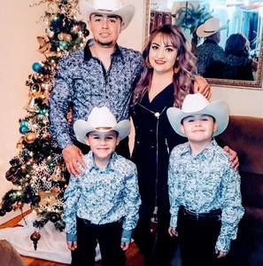 Meet your Posher, Jose